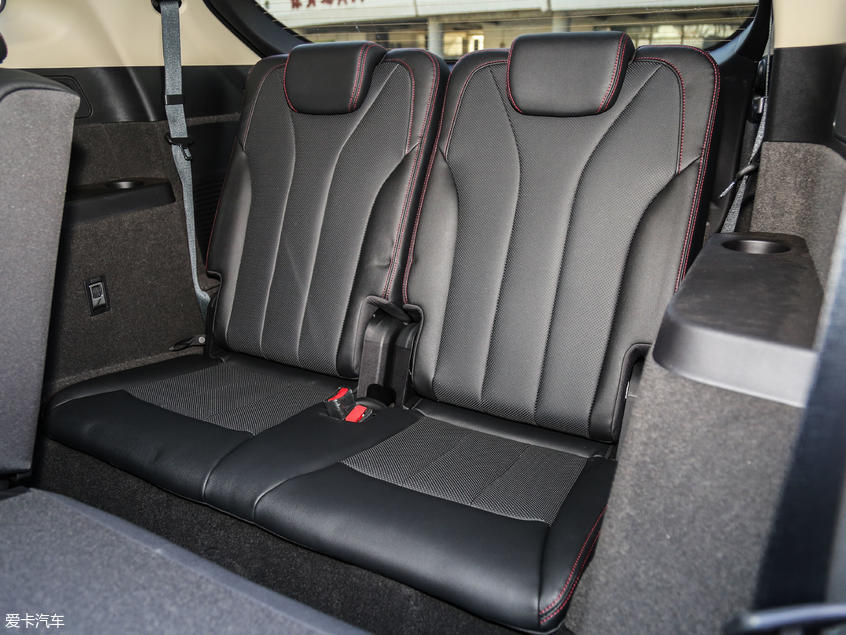 比亚迪汽车2018款唐DM 比亚迪汽车2018款唐DM