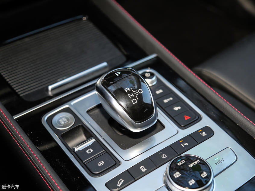 比亚迪汽车2018款唐DM 比亚迪汽车2018款唐DM