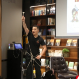 “不要把第一次学习留到火场上” 应急知识讲座“走心”开学