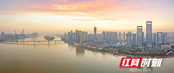 岳麓6.jpg 岳麓6.jpg