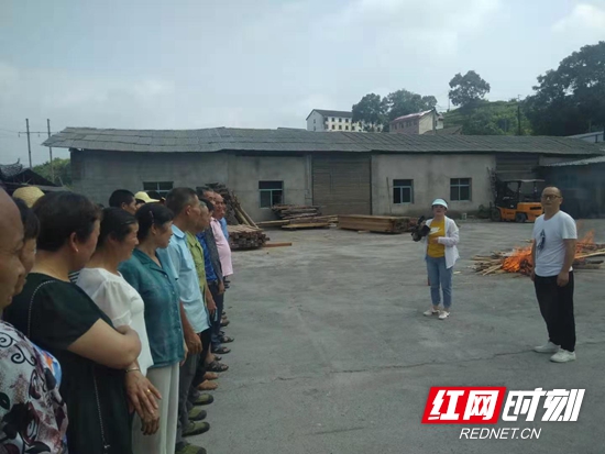 消防安全授课现场场景.jpg