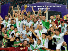 2分钟闪电破门 阿尔及利亚夺得非洲国家杯