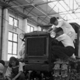 61年前珍贵视频！揭秘新中国第一台“东方红”拖拉机