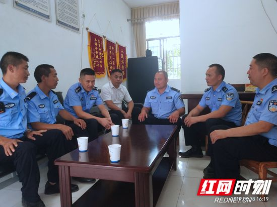 【桑植警事】桑植县公安局调研上河溪派出所工作
