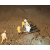 贵州水城山体滑坡已搜救出22人 11人生还11人遇难 