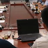 刘卫兵主持召开脱贫攻坚产业扶贫工作推进会