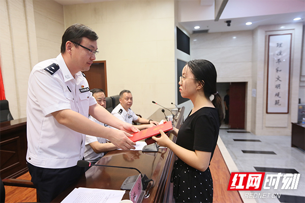 未标题-12.jpg 未标题-12.jpg