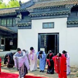 被异化、退学等 最早一批“读经少年”如今怎么样了？