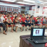 垃圾分类“拎得清” “环保达人”畅游绿海