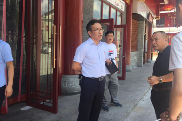 戴晓军赴怀化考察廊桥项目