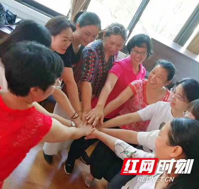 学习成长的路上，我们一起加油.jpg