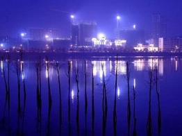 诗词|岳阳千亩湖夜景