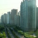 房地产企业猛发债 少拿地