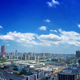 胡衡华主持召开市委常委会会议