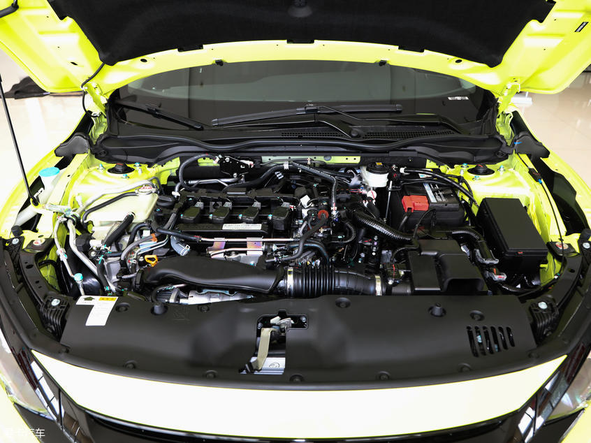 东风本田2019款思域