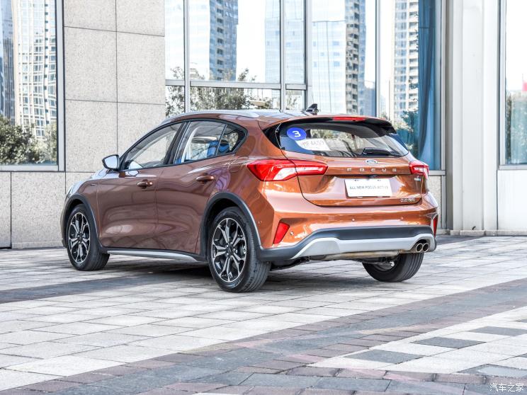 长安福特 福克斯Active 2020款 EcoBoost 180 自动劲耀型