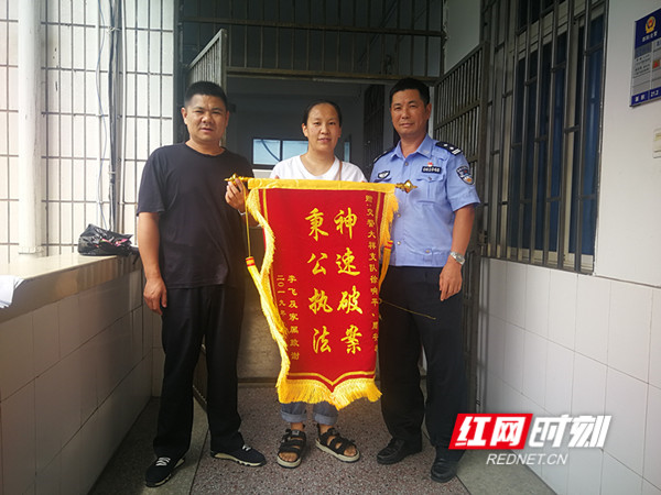 ba40d9df20327d52acf09145f7822d2_副本.jpg