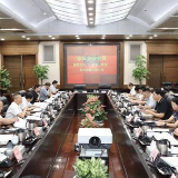 胡忠雄主持召开市长办公会议 研究减税降费和“一件事一次办”等工作