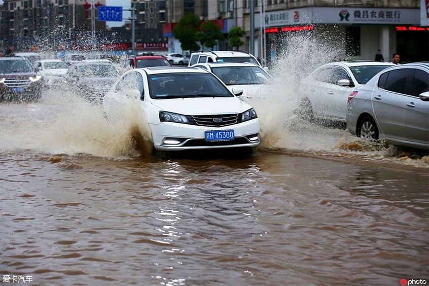 涉水技巧