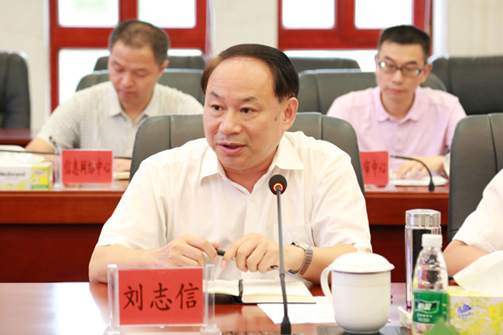 省财政厅开展改作风勇担当带头真抓实干主题学习研讨