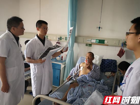 湘雅二医院“健康帮扶”专家团走进慈利县