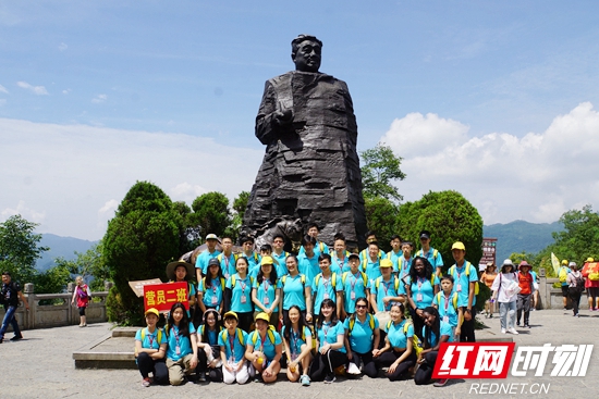 2019 “寻根之旅”海外华裔青少年夏令营走进武陵源