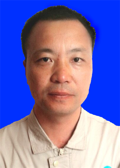 吕卫华.jpg