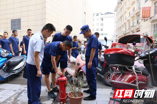 熟悉室外消防栓.jpg