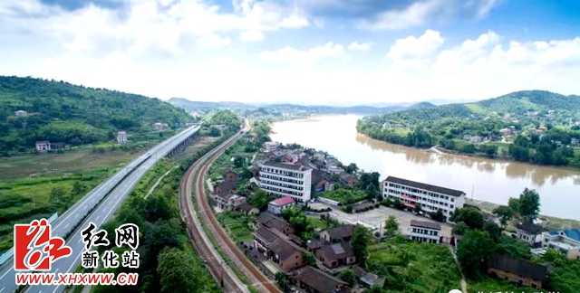 石冲口镇化溪中学校友合力捐资显大爱助推督导评估见真情_乡镇动态_新