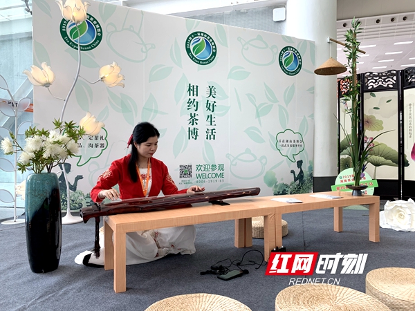 084eb968bb0064eaeabe85bb409880b_副本.jpg