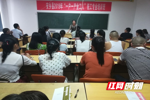 YUAAAAAC_调整大小.jpg