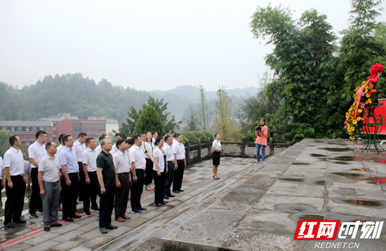 【不忘初心 牢记使命进行时】张家界市人大常委会开展革命传统教育