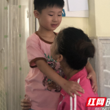 润物无声“廉”花绽 萌娃暖心铭师恩