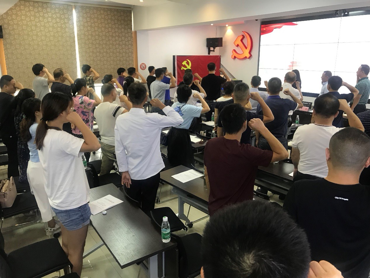 22图片2.jpg 22图片2.jpg