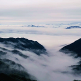 视频丨【遇·蓝山】云雾洒山峦