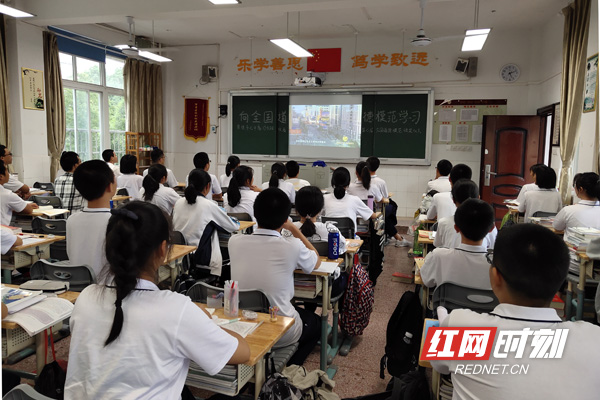 0ECC2F504510E8E1EB37FA25F16B400B.jpg