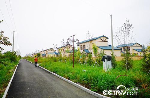 赫哲族聚居地之一黑龙江省同江市八岔赫哲族乡赫哲族村。（何川 摄）
