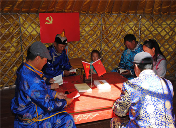【边疆党旗红】斯仁敖道：草原的好儿子 守边的好哨兵