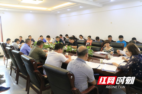 永定区学生安全专业委员会第一次会议召开