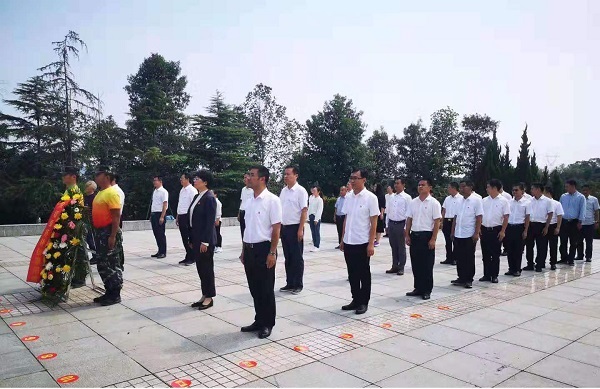 ??1.jpg