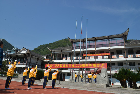02.jpg