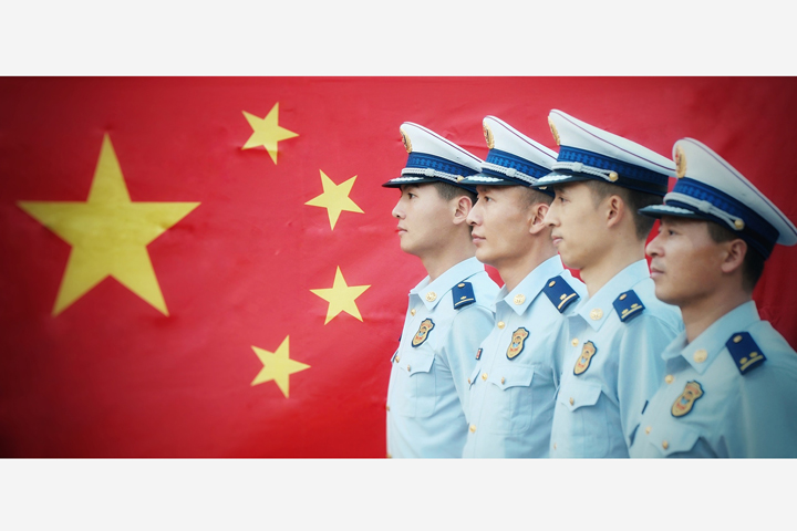 湘潭县我和国旗合影4.jpg