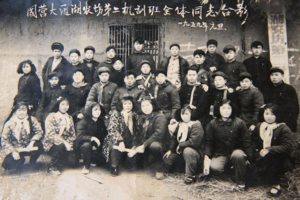 曾有一次湖南省农机会议文件提“大通湖农场是湖南省农机之母”之说。