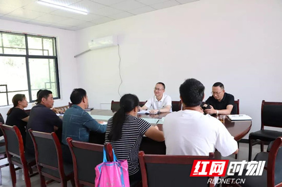 【“不忘初心、牢记使命”主题教育进行时】朱法栋开展“不忘初心、牢记使命”主题教育走访