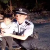 南宁爸爸带年幼女儿喝喜酒醉倒，第二天看朋友圈才发现娃丢了