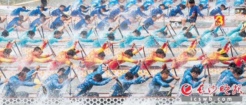 　　2019年中华龙舟大赛（长沙·芙蓉站），数千名选手和数十万人次观众在此赶赴一场碧水蓝天的“浏阳河之约”。国内顶级的龙舟赛事，连续三年牵手芙蓉。