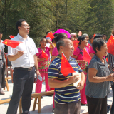 溆浦：贫困村唱响《我和我的祖国》