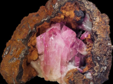 湖南省地博70件绝美矿晶宝石带你听“地球心跳”