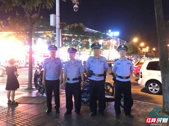 【警视窗】以“警察蓝”守护“中国红”，你坚守的样子真美