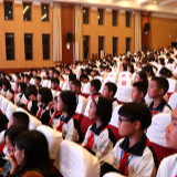 以青春之名寄语初心 以深学实干担当使命
